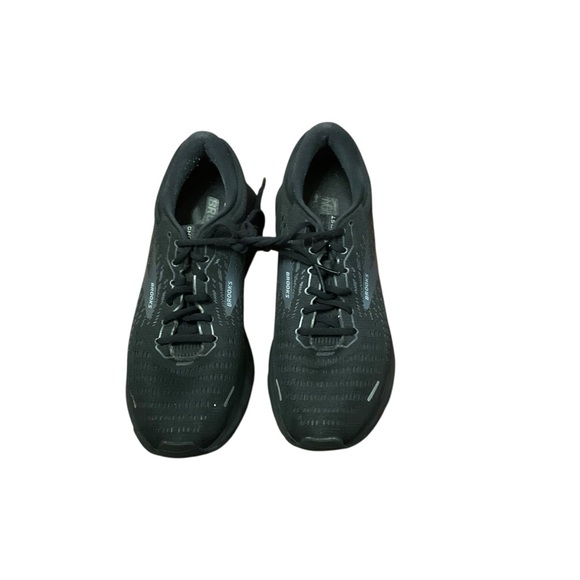 Brooks Men Ghost 13 Running Shoes. Men’s size 10
